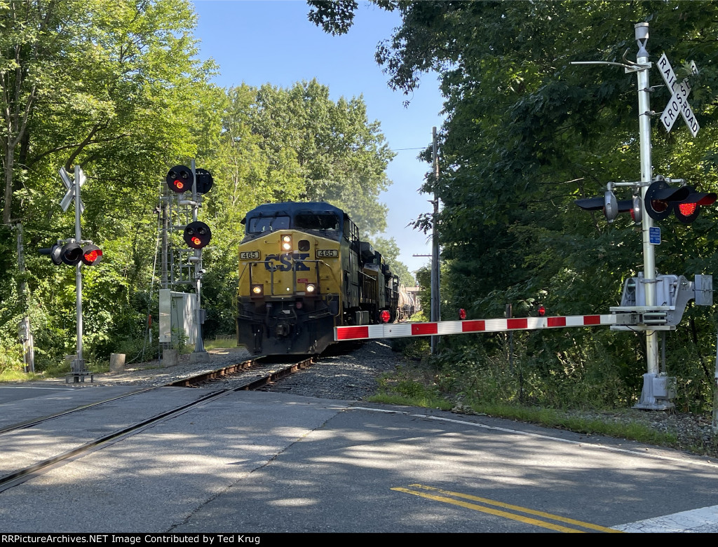 CSX 465, 470 & 5461